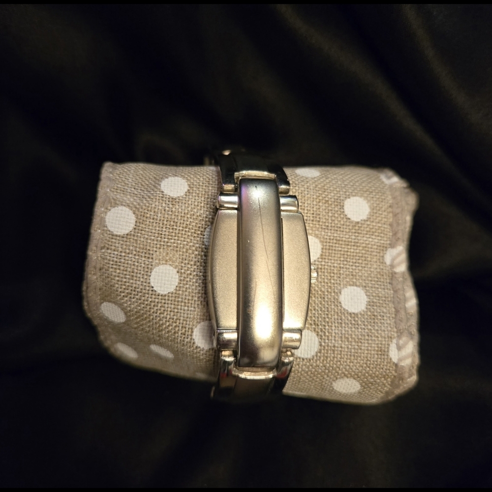 Chic Silver Rectangular Watch - image 2